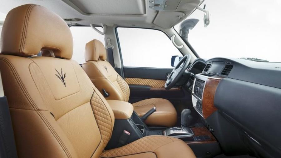 Интерьер Nissan Patrol Gazelle 2018 года  (фото 2 из 4)